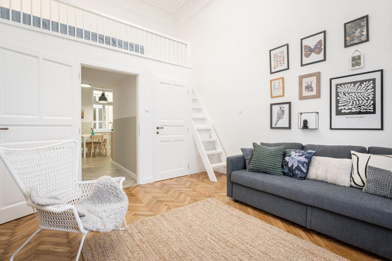 Atmos Glare Apartment Budapest Exterior foto